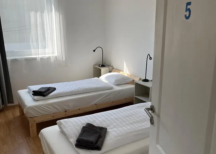 Alba Vendeghaz Székesfehérvár